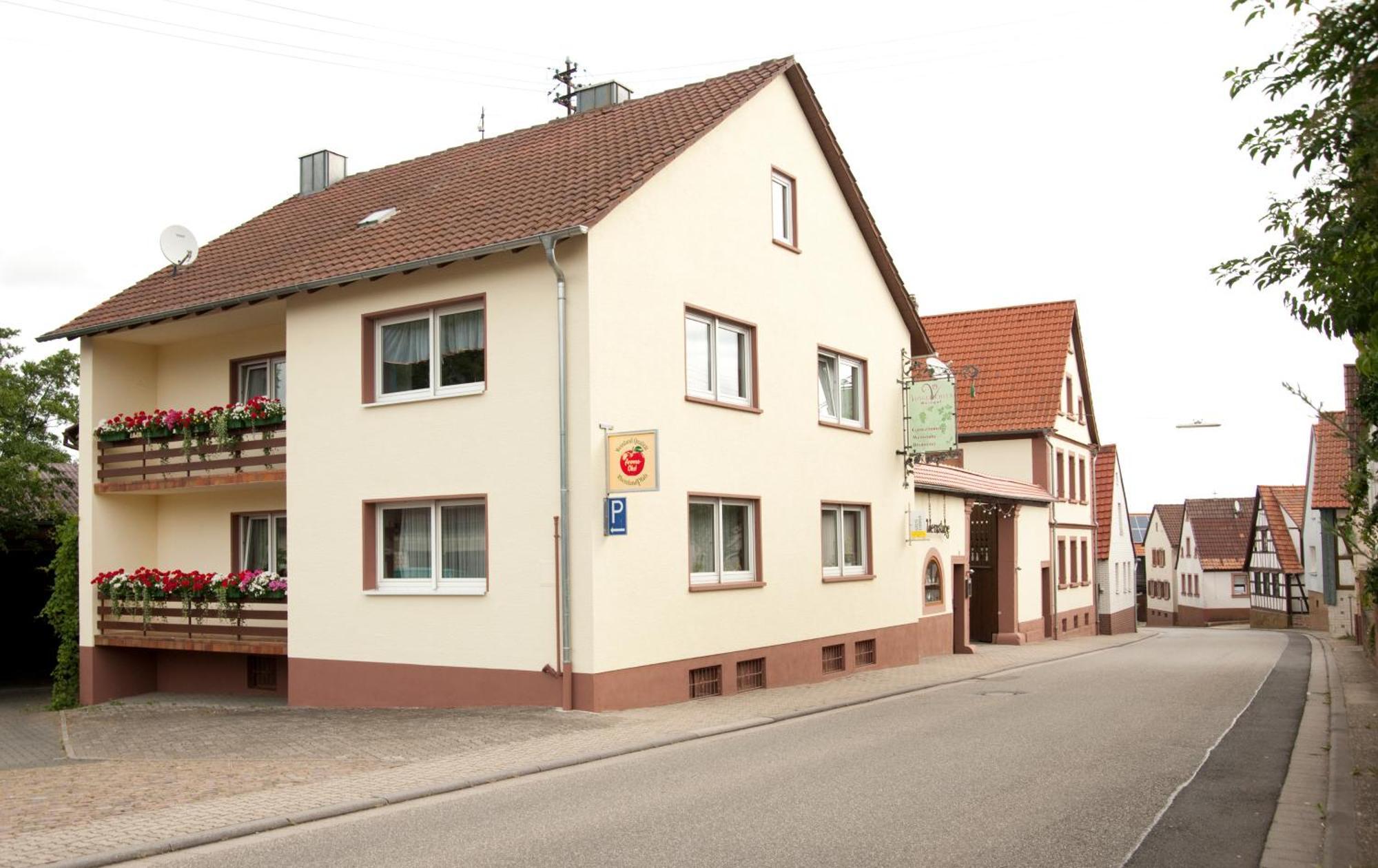 Weingut Und Gaestehaus Vongerichten Oberhausen  Ngoại thất bức ảnh